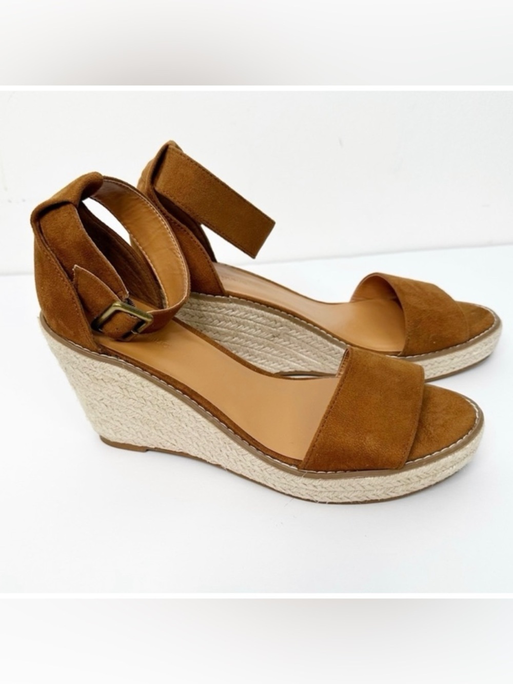 BANANA REPUBLIC | Faux‎ Suede Cognac Color Espadrille Wedges Sz. 8.5